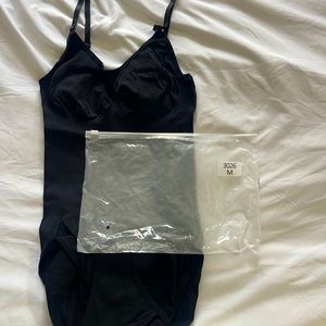 New never been worn HeyShape